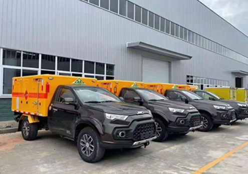 江川爆破器材运输车-保障安全与效率的关键